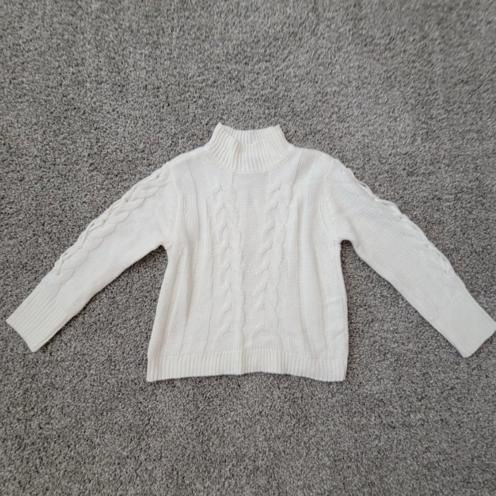 White Long Sleeve Knit Sweater Size Large